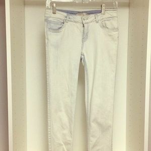 White washed skinny Zara jeans